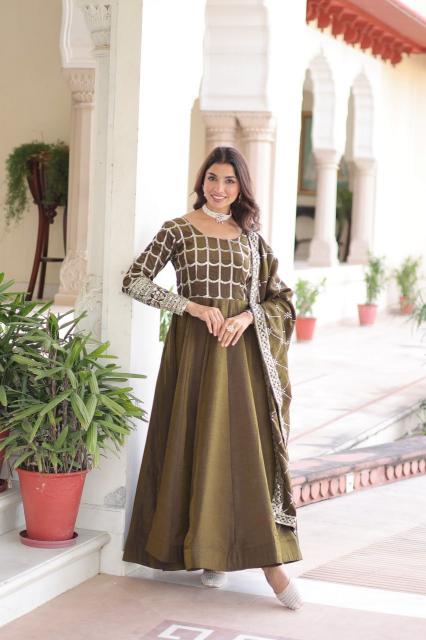 Felocity LW 9304 catalog modern kurtis wholesaler