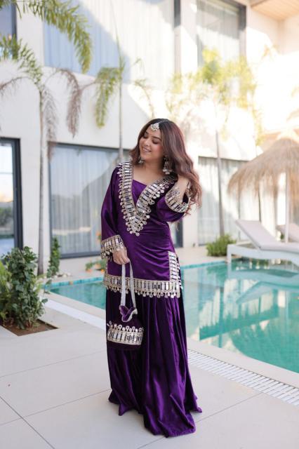 Felocity LW 9307 catalog mirror work kurtis wholesale