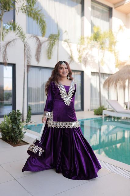 Felocity LW 9307 catalog mirror work kurtis wholesale