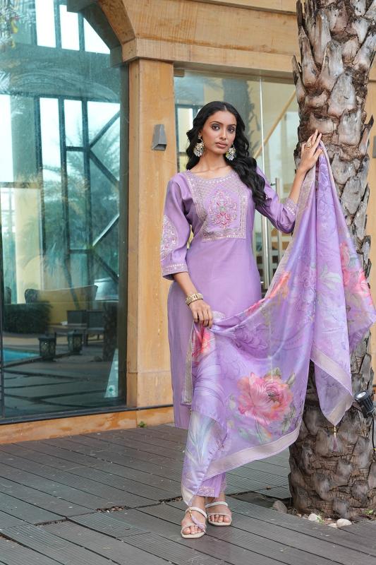 Felocity Riwayat Hit catalog wholesale kurtis catalog ethnic smart