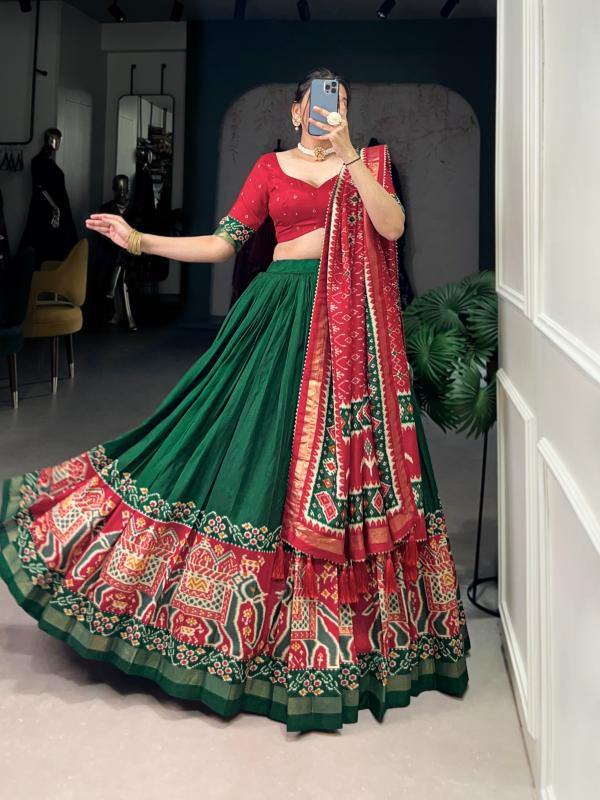 Sabella Taraa L 1221catalog lehenga house delhi india