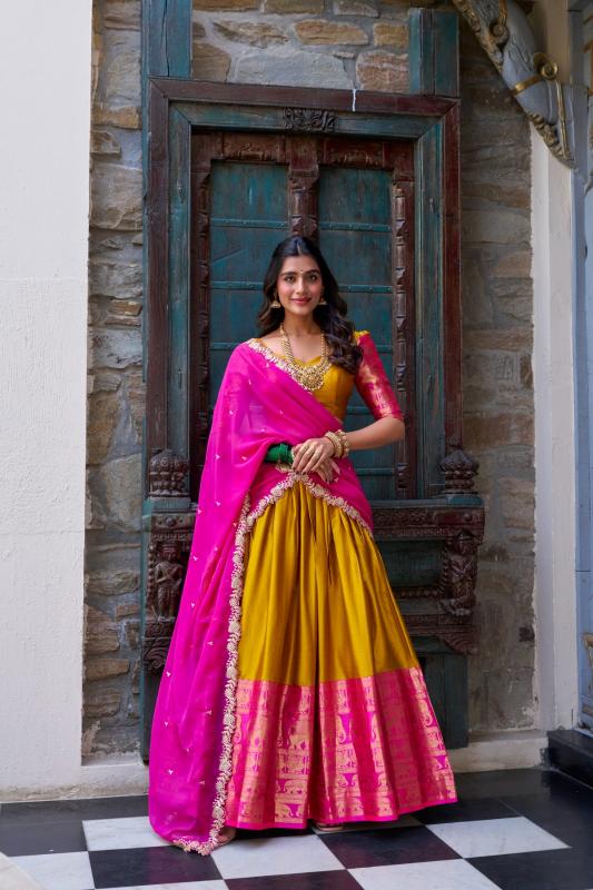 Sabella Taraa L 2023 catalog lehengas choli online india