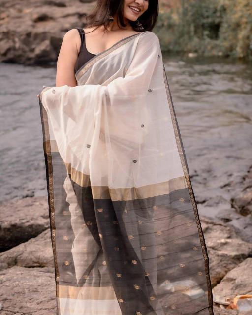 SF 907 sarees e commerce product