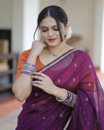 SF 910 Sarees e commerce product