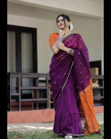 SF 910 Sarees e commerce product