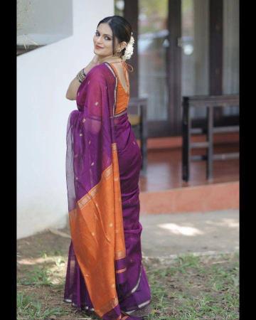 SF 910 Sarees e commerce product
