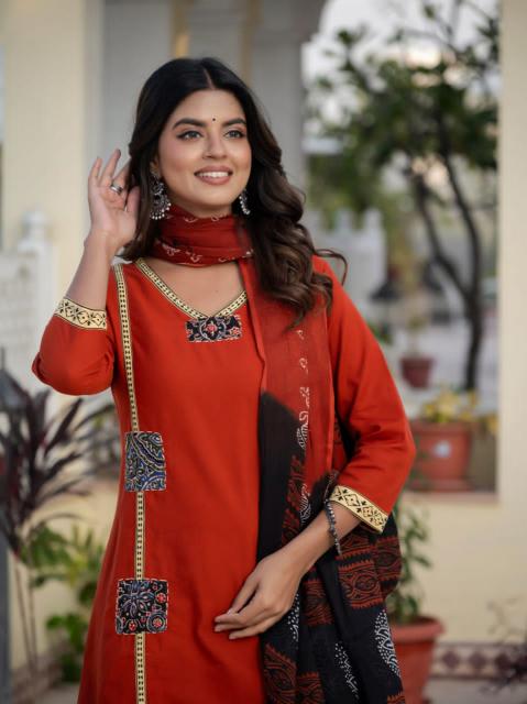 Felocity Jaipur vol 182 catalog wholesale kalamkari kurtis