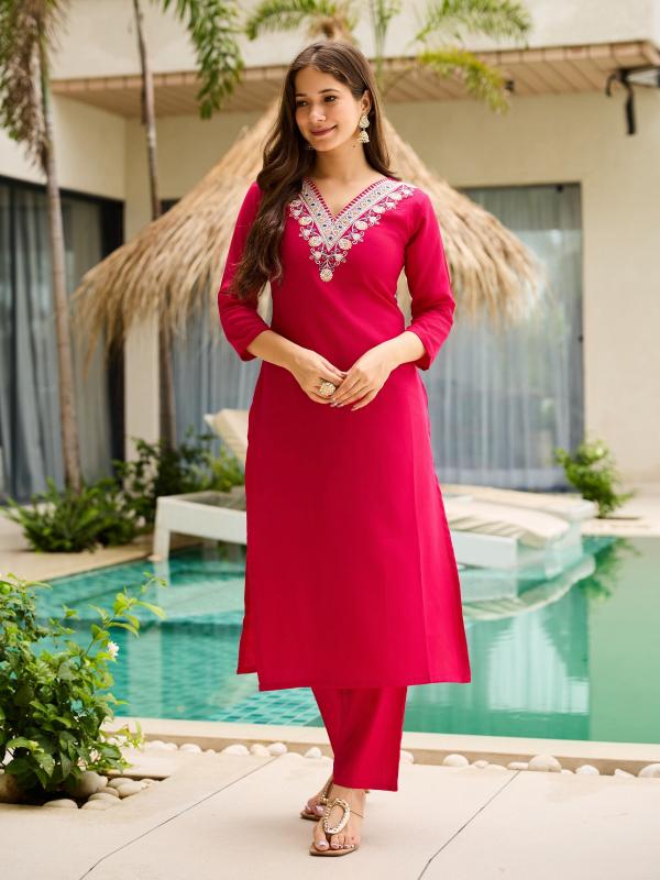 Felocity Naaz catalog rayon kurtis wholesaler