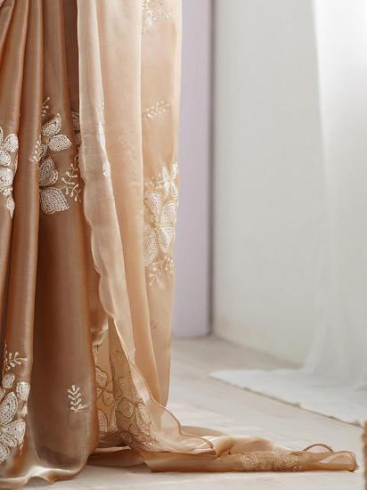 Jimmy choo saree e commerce product 