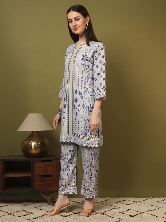 Sabella CD 52 catalog co ord set for women