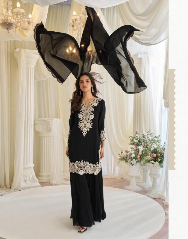 Sayuri Kajal catalog Embnroidered salwar kameez