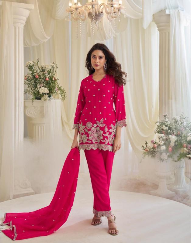 Sayuri Kajal catalog Embnroidered salwar kameez