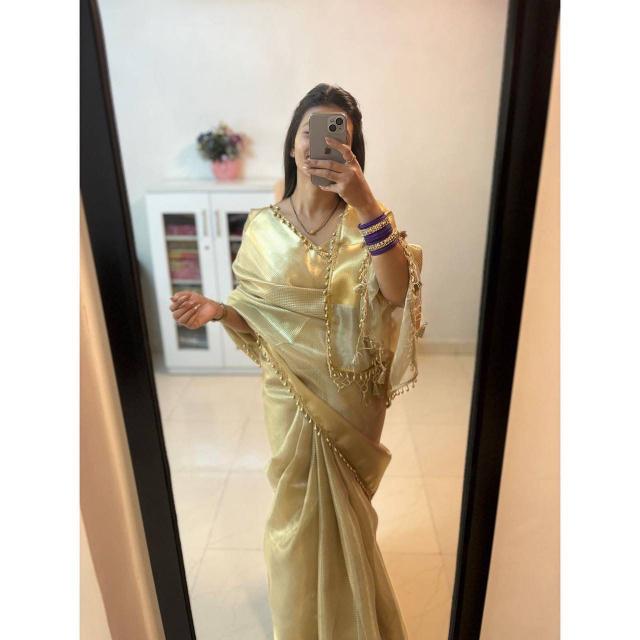 SF 838 sarees e commerce product 