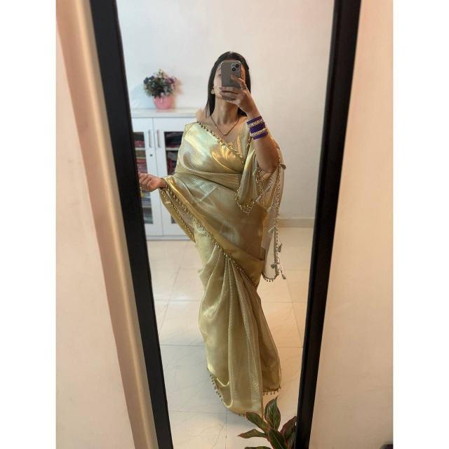 SF 838 sarees e commerce product 