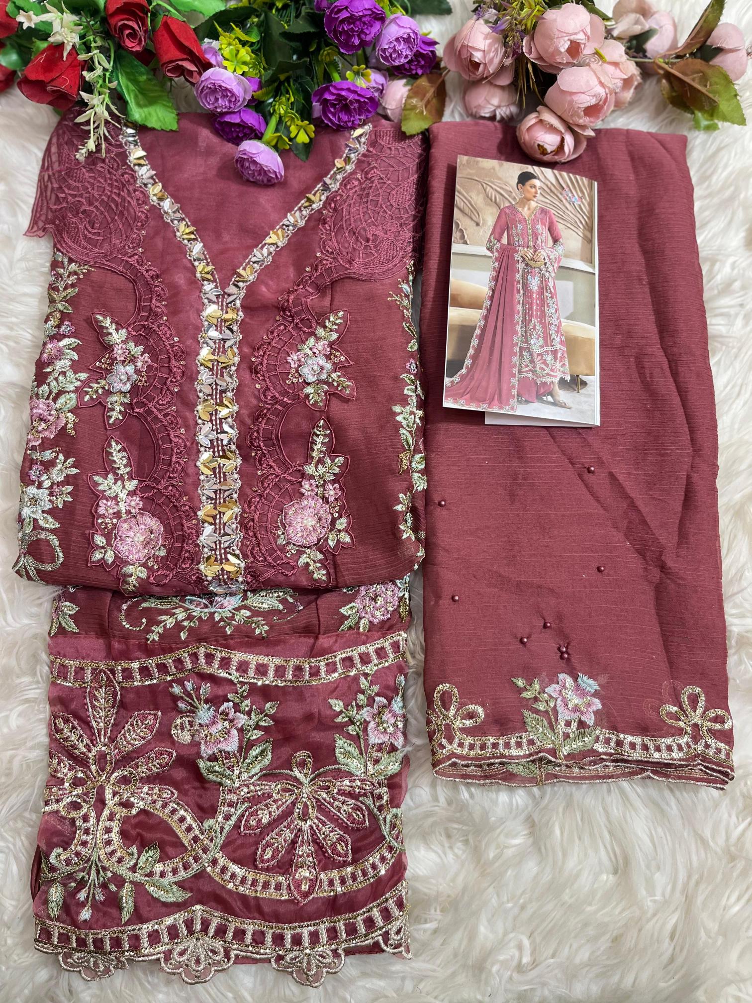 Shree Fabs 5538 Nx catalog pakistani suits online surat