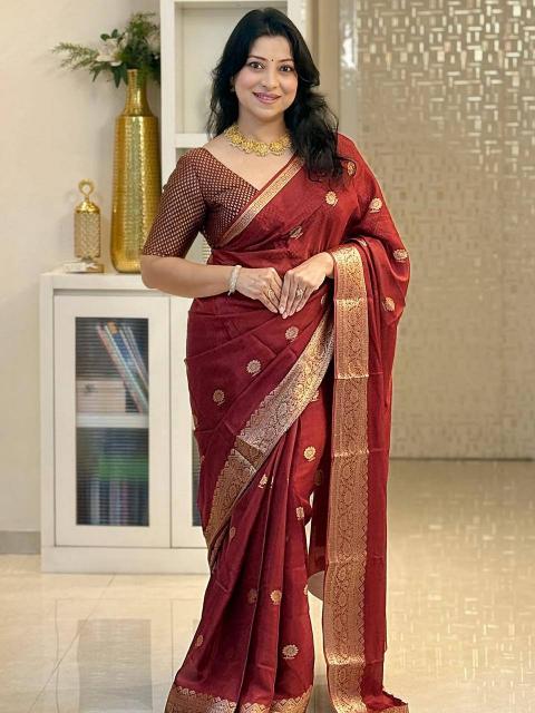 6086 Sarees e commece product