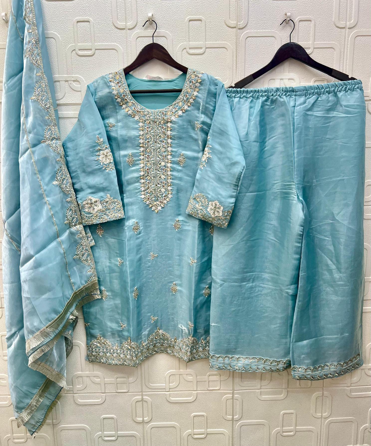 Bilqis B 261 A To D catalog pakistani suit wholesale birmingham