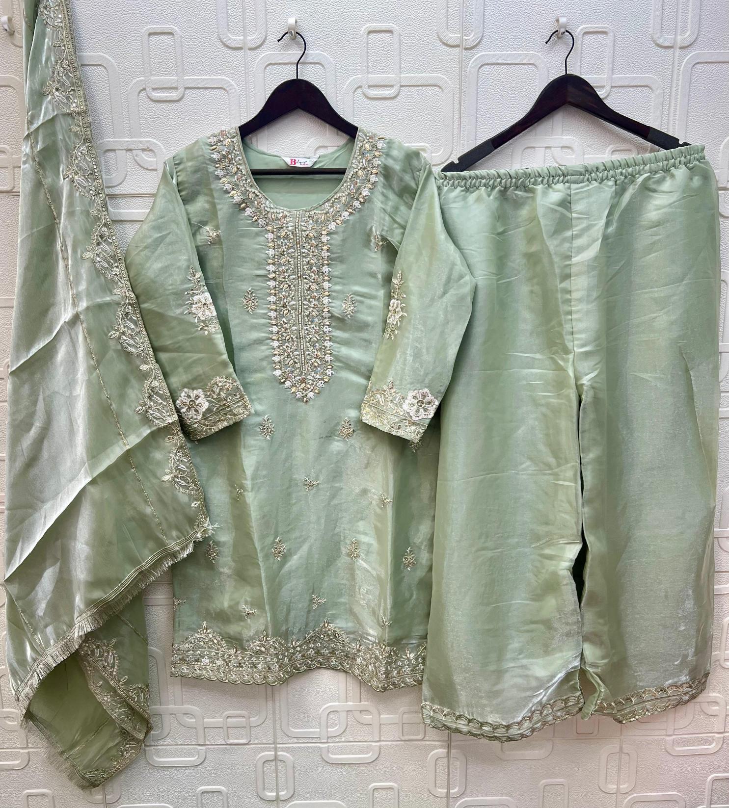 Bilqis B 261 A To D catalog pakistani suit wholesale birmingham