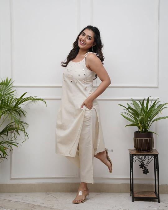 Felocity jaipur vol 202 catalog mirror work kurtis