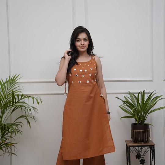Felocity jaipur vol 202 catalog mirror work kurtis