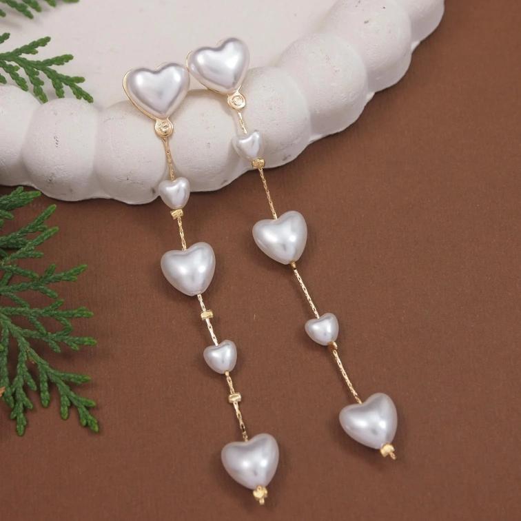 Juri craft Lunches D WER 6427 Gold artificial jewellery wholesalers in jalpaiguri