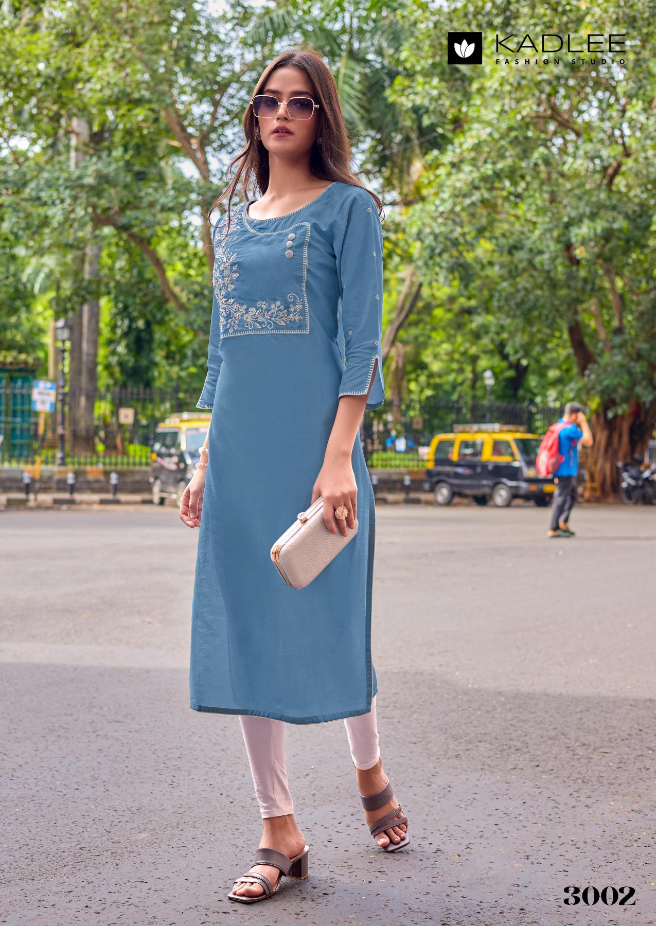 Kadlee Yashvi catalog wholesale market of ladies kurtis in delhi