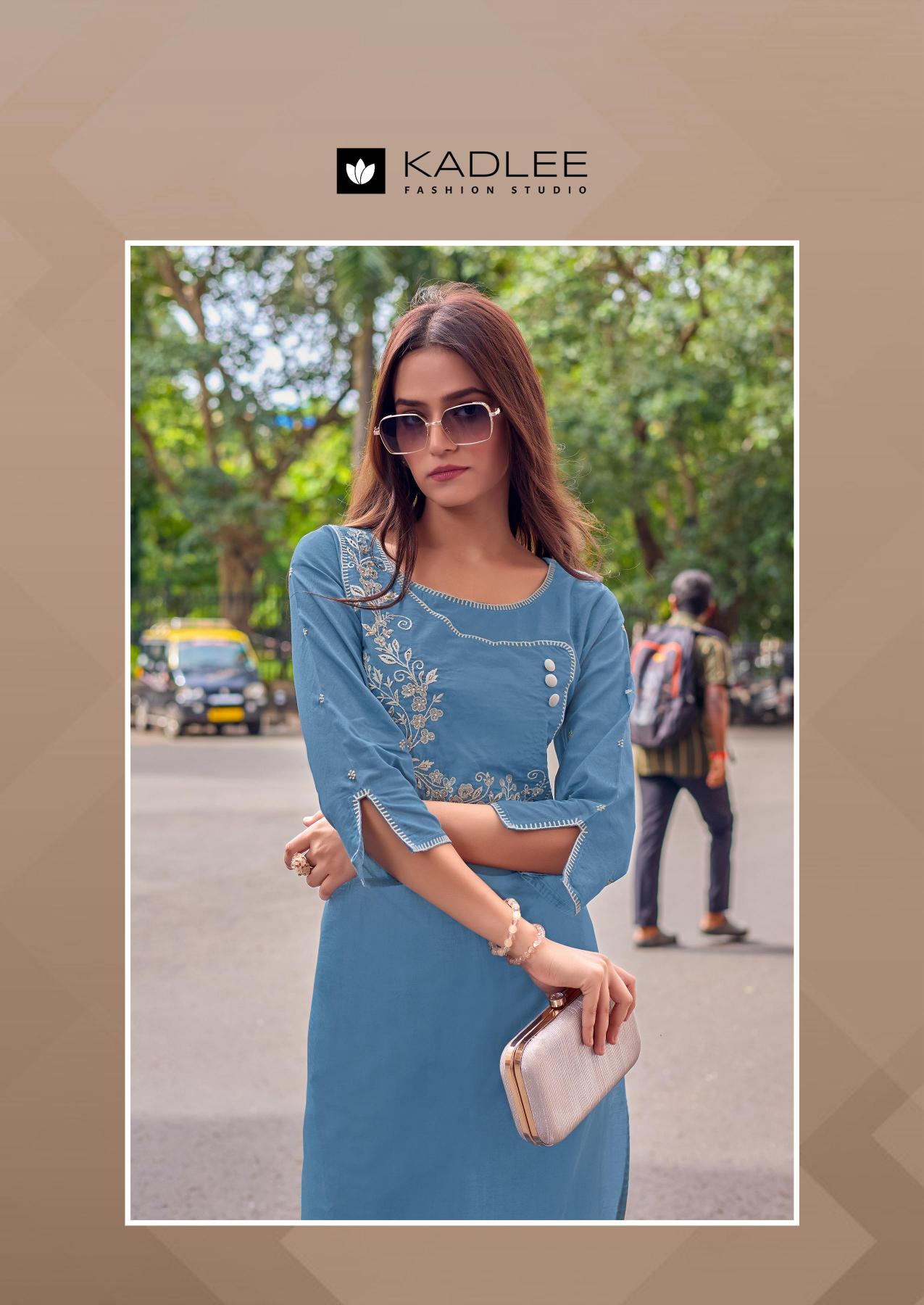 Kadlee Yashvi catalog wholesale market of ladies kurtis in delhi