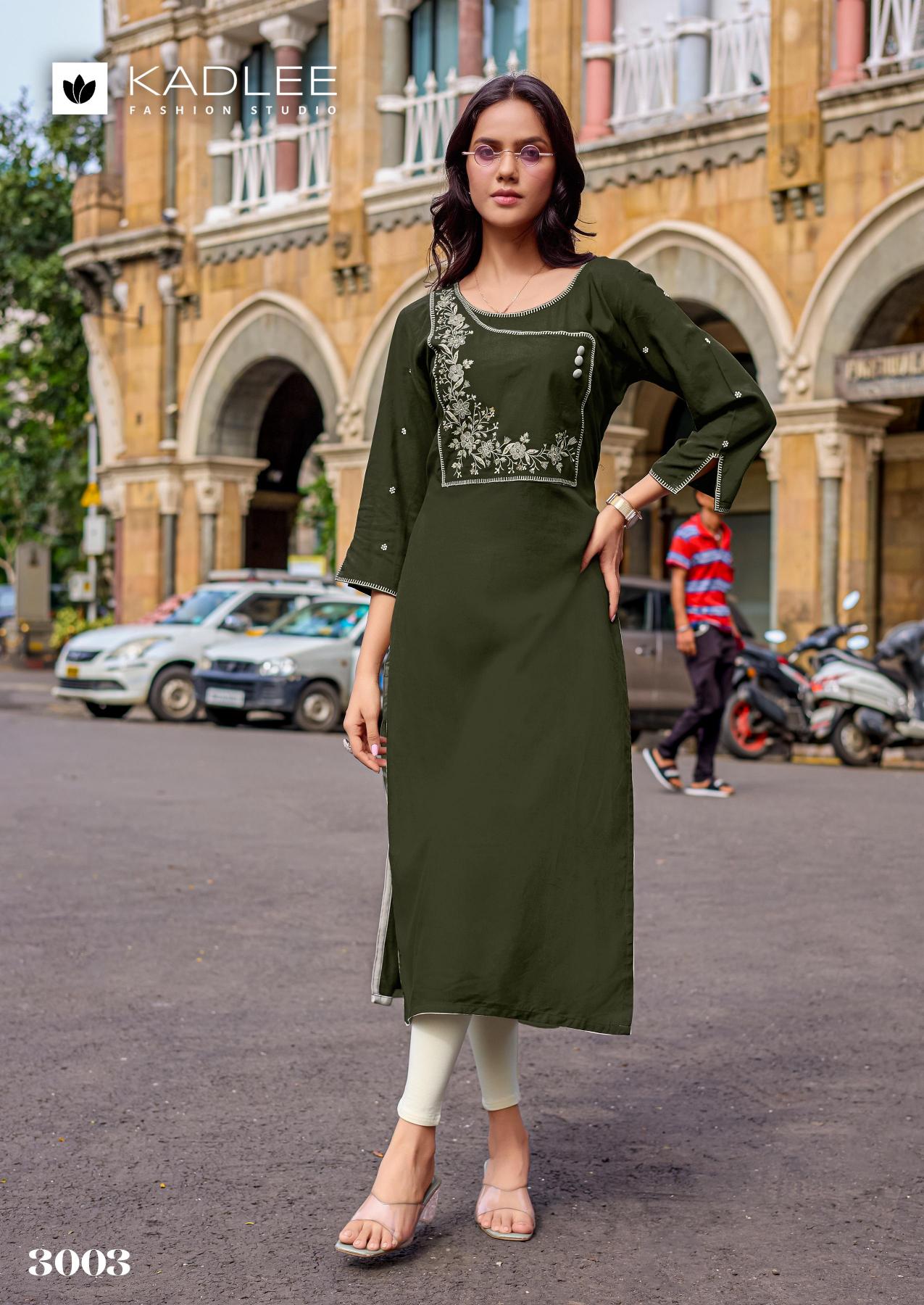 Kadlee Yashvi catalog wholesale market of ladies kurtis in delhi