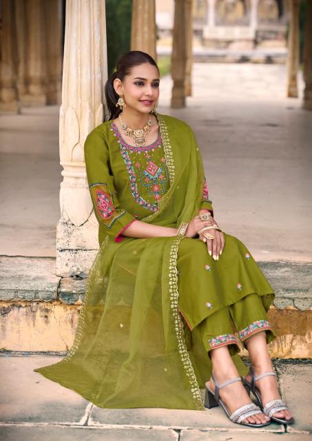 Karissa Goldy catalog wholesale market for kurtis in ulhasnagar