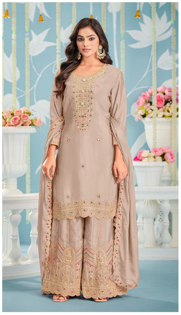 Khas 4502 A To C catalog pakistani suit wholesaler