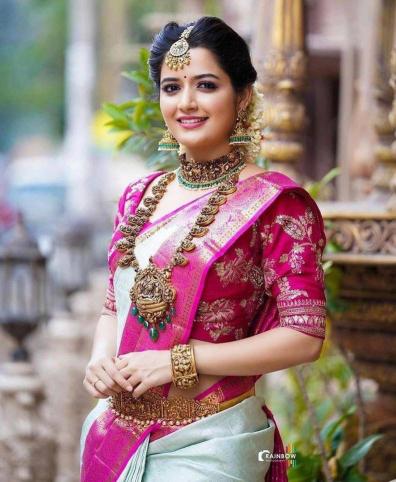 Lichi Silk vol 1 sarees e commerce product