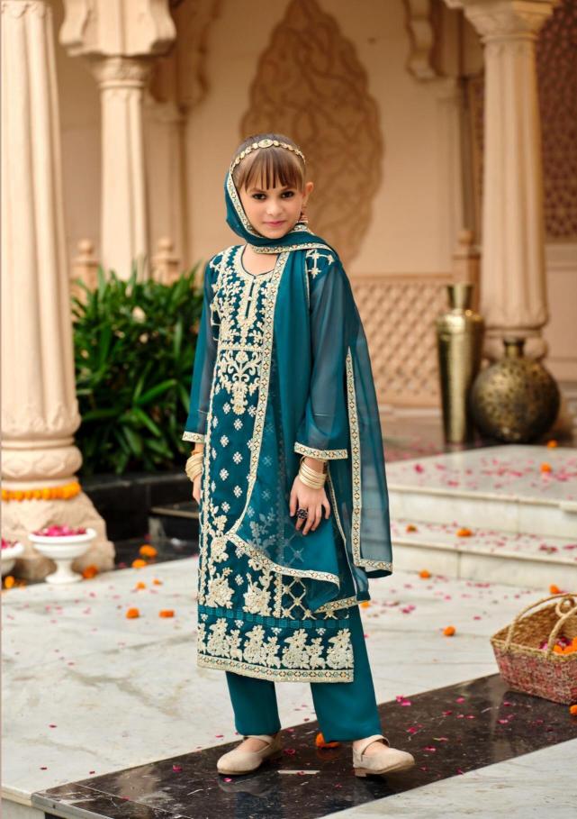 Nanni Munni Mini catalog kids salwar kameez 