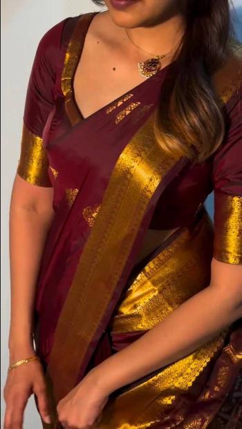 SF 993 Sarees e commerce product
