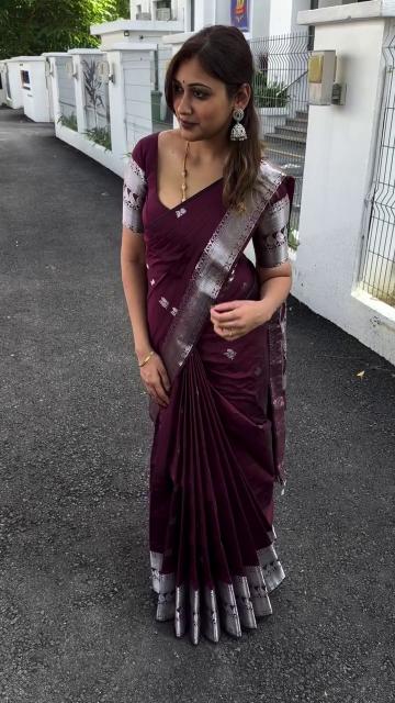 SF 994 saree e commerce product