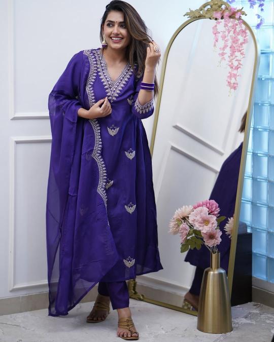 Felocity Kavita vol 2 catalog chanderi kurtis wholesale
