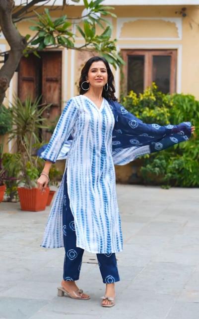 Felocity Laxmi catalog online purchase wholesale kurtis