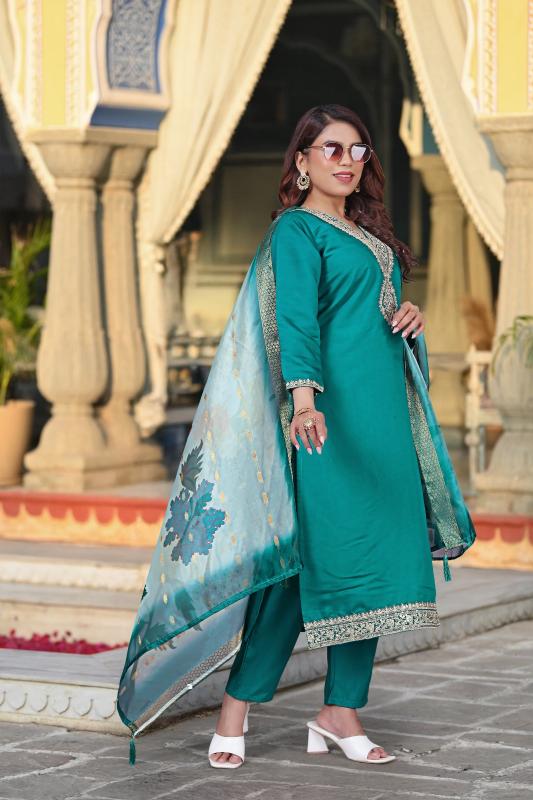 Felocity Noor Hit vol 2 catalog party wear kurtis wholesale