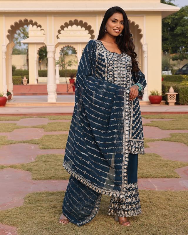 Felocity Noor Hit vol 4 catalog kurti wholesaler in amravati
