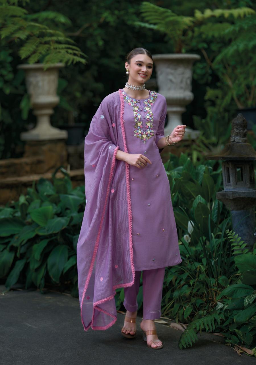 Kailee Fashion Melody catalog wholesale kurtis in karimnagar