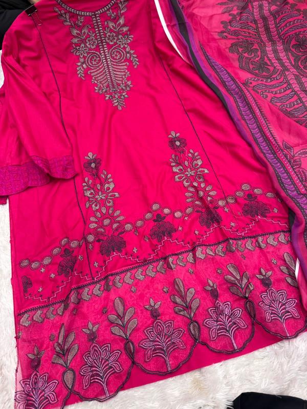 Mehboob Tex 1919 B To D catalog pakistani suits wholesalers in surat