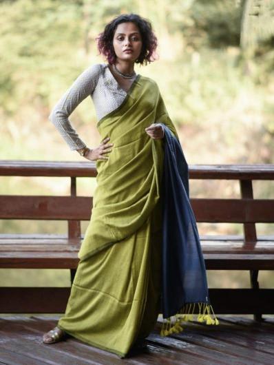 Blousewala khadi cotton Wholesale saree suppliers in Kolkata