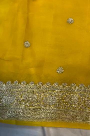 Dazira Sf 1077 Wholesale saree catalog suppliers in India