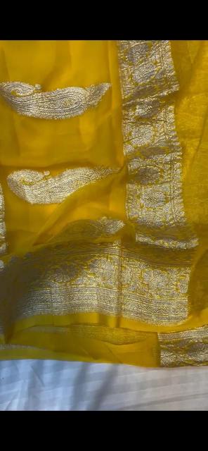 Dazira Sf 1077 Wholesale saree catalog suppliers in India