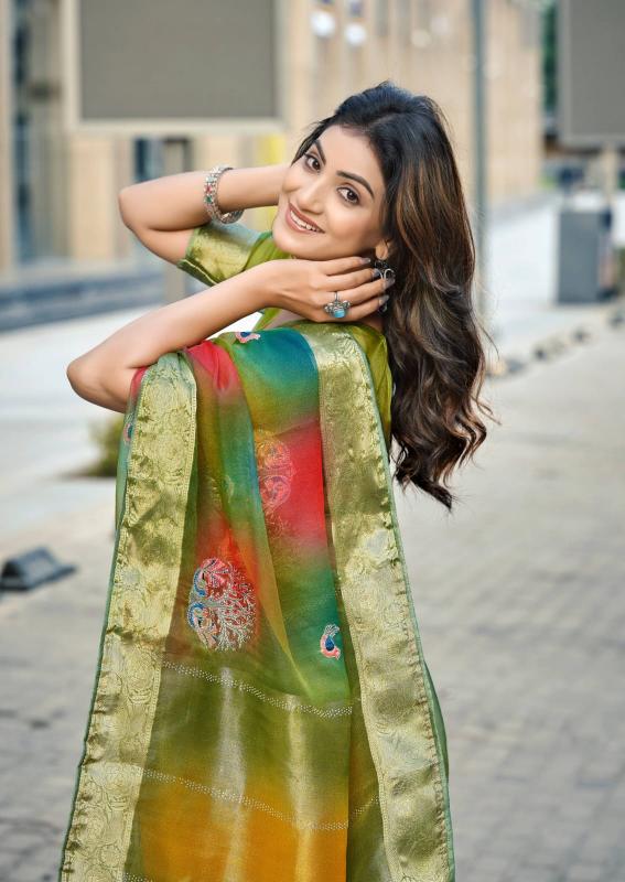 LT FASHION SUDHA Wholesale saree shops in Pune