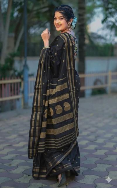 Narayan Peth Surat wholesale market for designer sarees