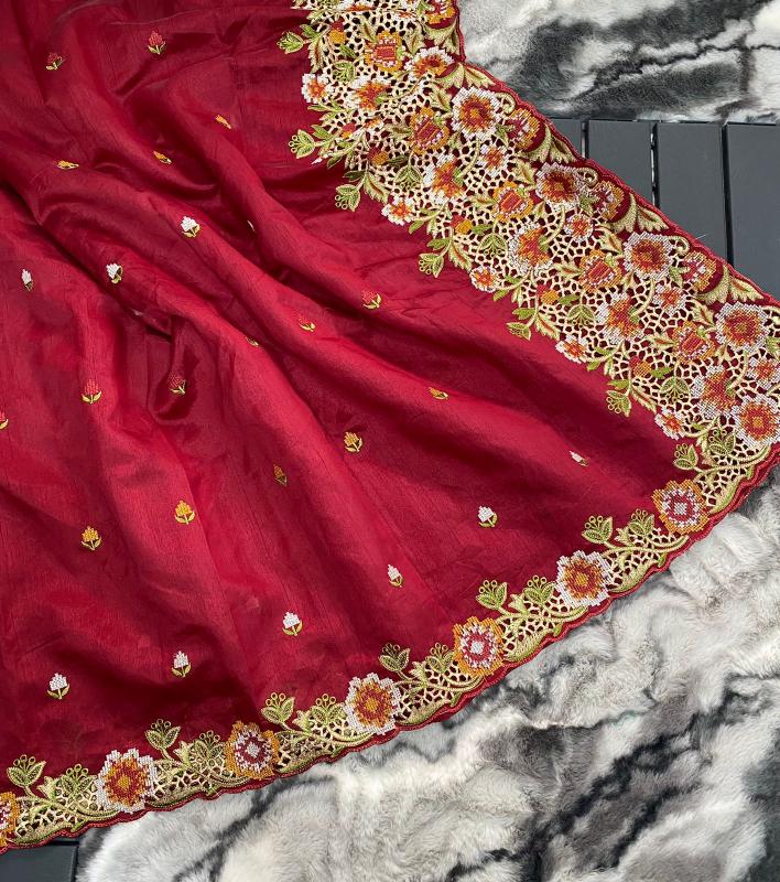 Narmada Wholesale saree suppliers in Kolkata