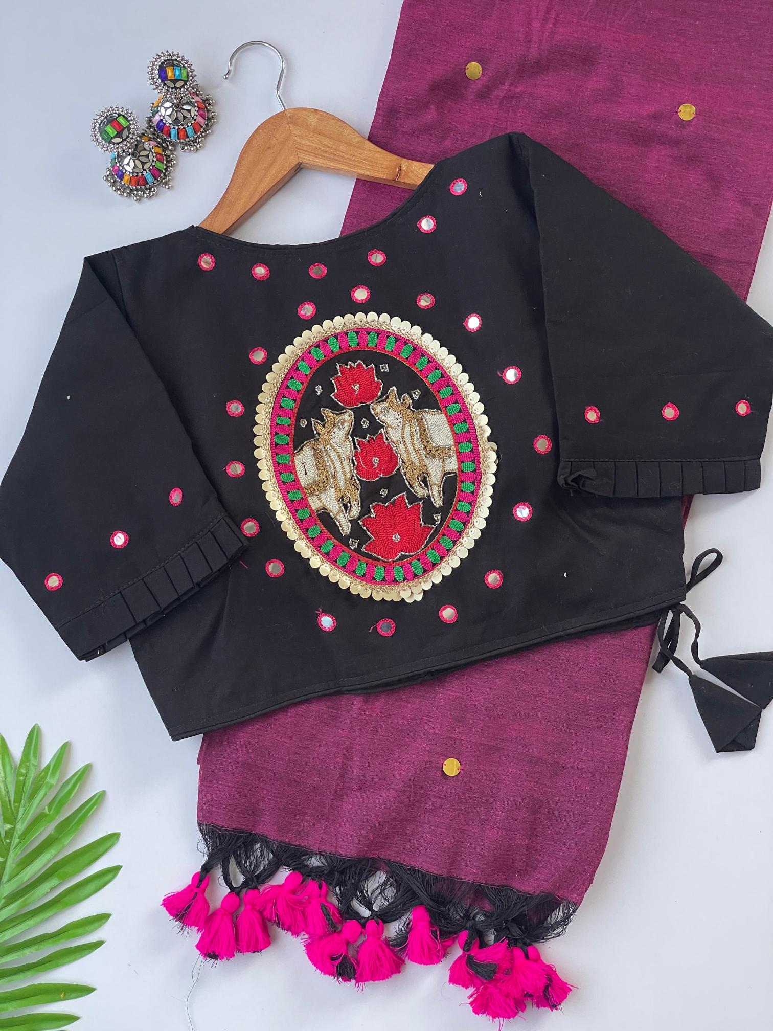 blcak love Khadi cotton Wholesale sarees in Pune