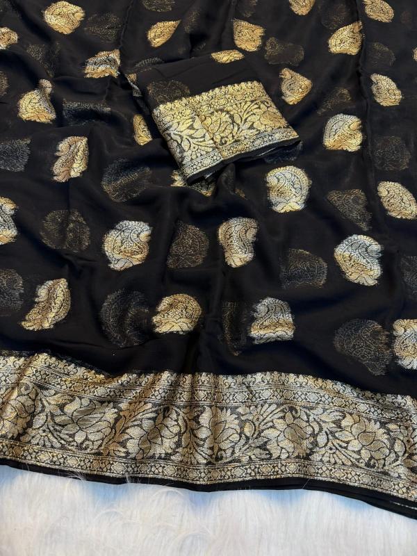 CARRY2 Designer sarees in Surat wholesale market