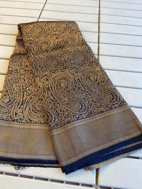 Dazira Banarasi Khadi silk Saree retailers in Bangalore