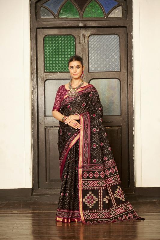 Dazira Mul Mul Cotton Handwork Mumbai saree market